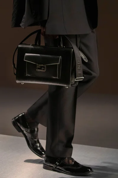 Look 46